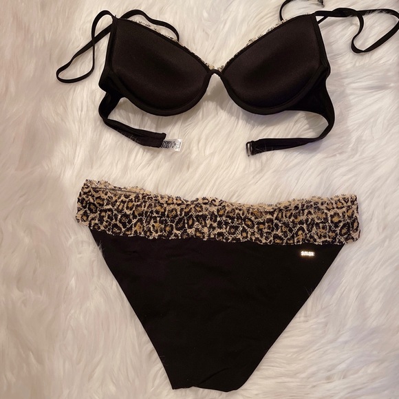 Victoria’s Secret Black Push-up Bikini - Picture 2 of 7